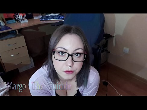❤️ Ang Sexy nga Babaye nga adunay Salamin Nagsuso sa Dildo sa Lalim sa Camera ☑ Sex video sa amon ❌
